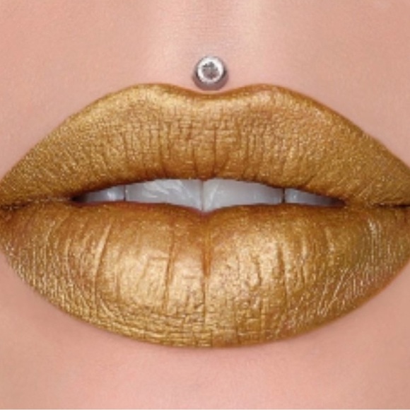 Jeffree Star Other - JEFFREE STAR Velour Liquid Lip FIRST CLASS